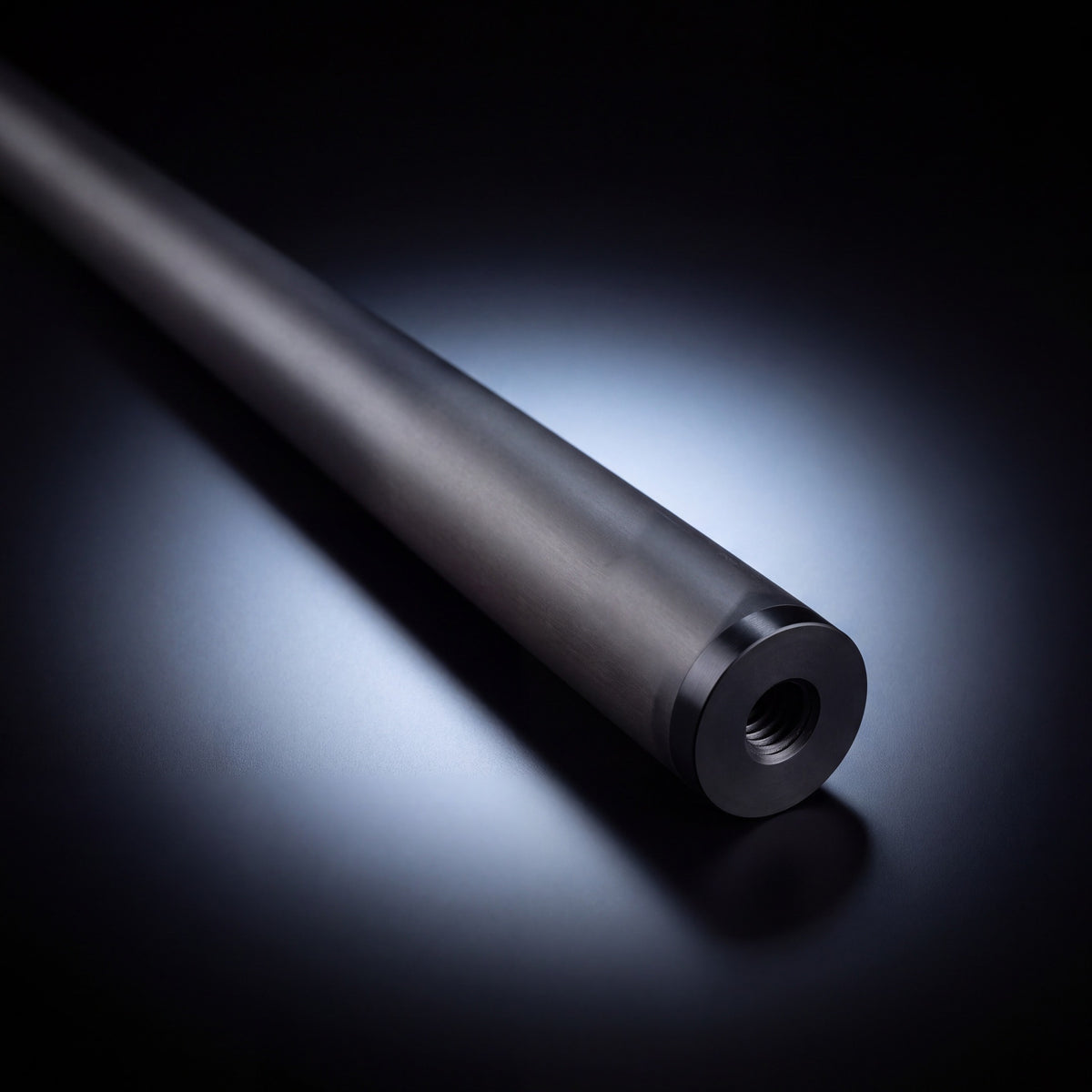 Joint end of the carbon fiber shaft showing the threaded insert